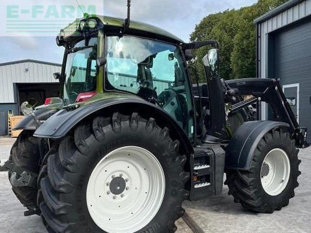 Valtra N175 - Tractor agricol: Foto 5 Valtra N175 - Tractor agricol: Foto 5