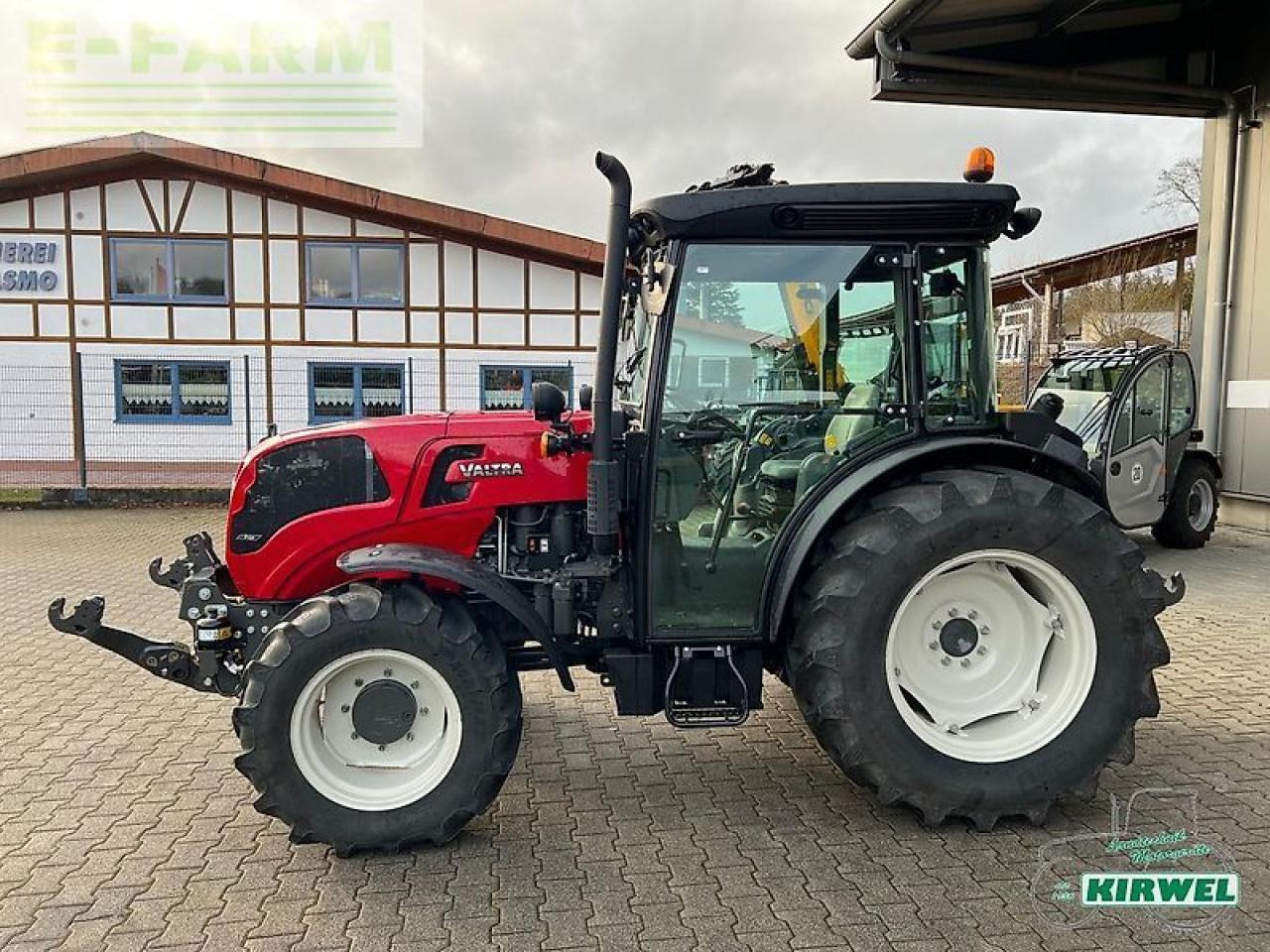 Valtra f 105 - Tractor agricol: Foto 3 Valtra f 105 - Tractor agricol: Foto 3