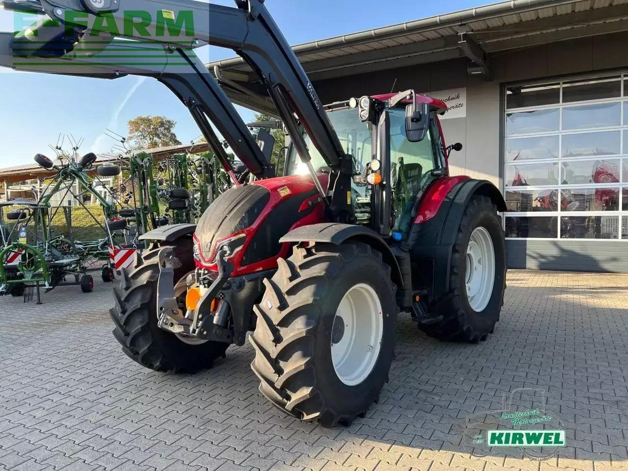 Valtra n 155 active Active - Tractor agricol: Foto 2 Valtra n 155 active Active - Tractor agricol: Foto 2