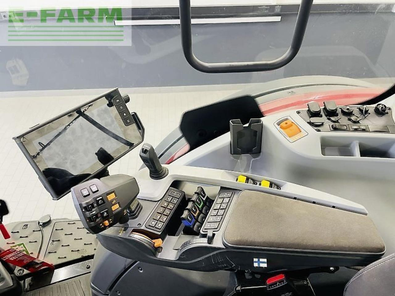 Tractor agricol Valtra n 155e direct Direct: Foto 18