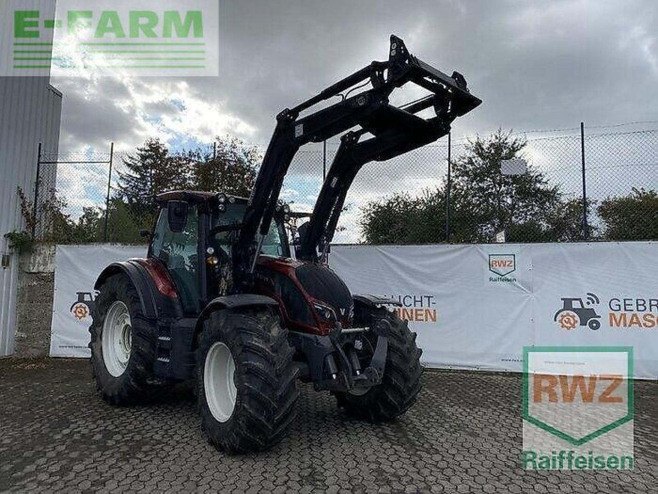 Valtra n134 active Active - Tractor agricol: Foto 1 Valtra n134 active Active - Tractor agricol: Foto 1