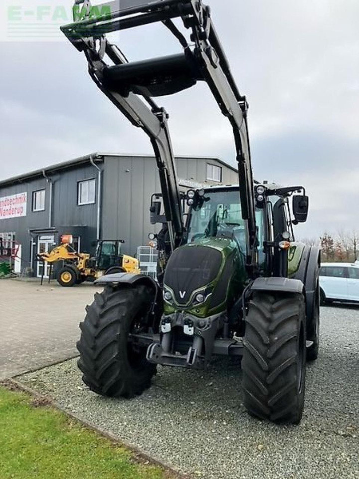 Valtra n155ea - Tractor agricol: Foto 2 Valtra n155ea - Tractor agricol: Foto 2