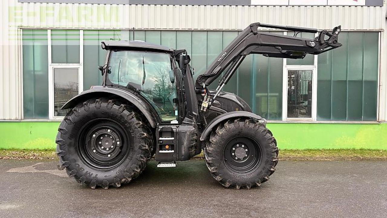 Valtra n155ed - Tractor agricol: Foto 2 Valtra n155ed - Tractor agricol: Foto 2