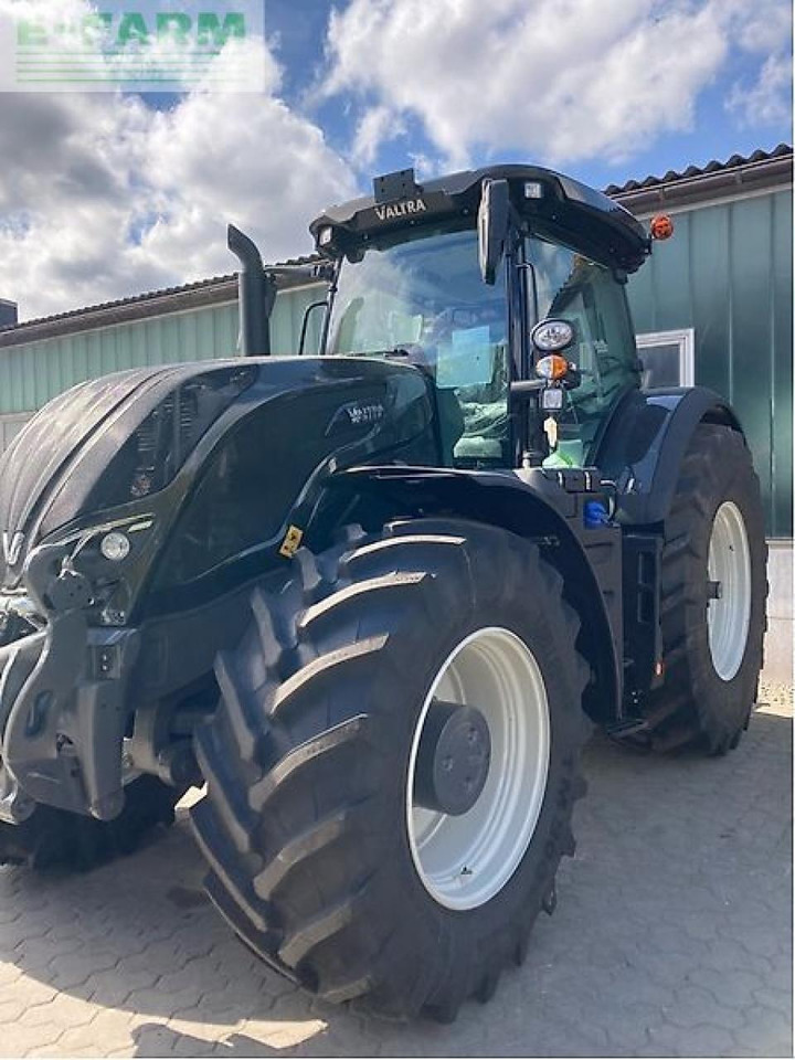 Valtra s324 smarttouch mr19 - Tractor agricol: Foto 1 Valtra s324 smarttouch mr19 - Tractor agricol: Foto 1