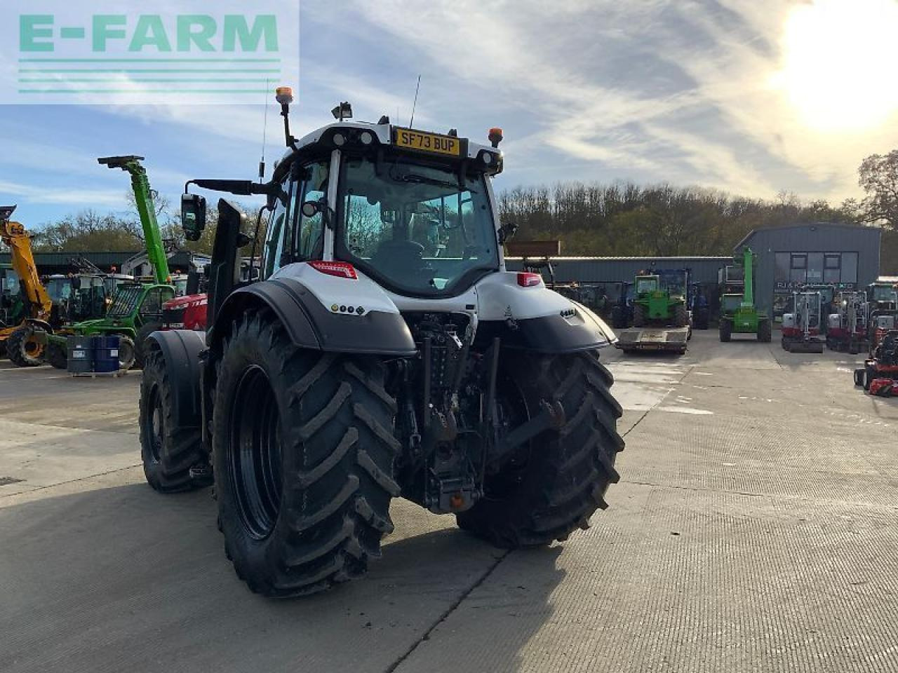 Valtra t195 versu unlimited tractor (st25161) Versu - Tractor agricol: Foto 5 Valtra t195 versu unlimited tractor (st25161) Versu - Tractor agricol: Foto 5