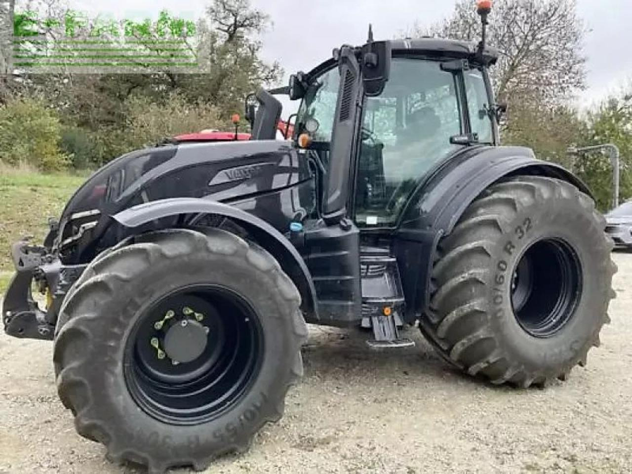 Valtra t215d - Tractor agricol: Foto 1 Valtra t215d - Tractor agricol: Foto 1