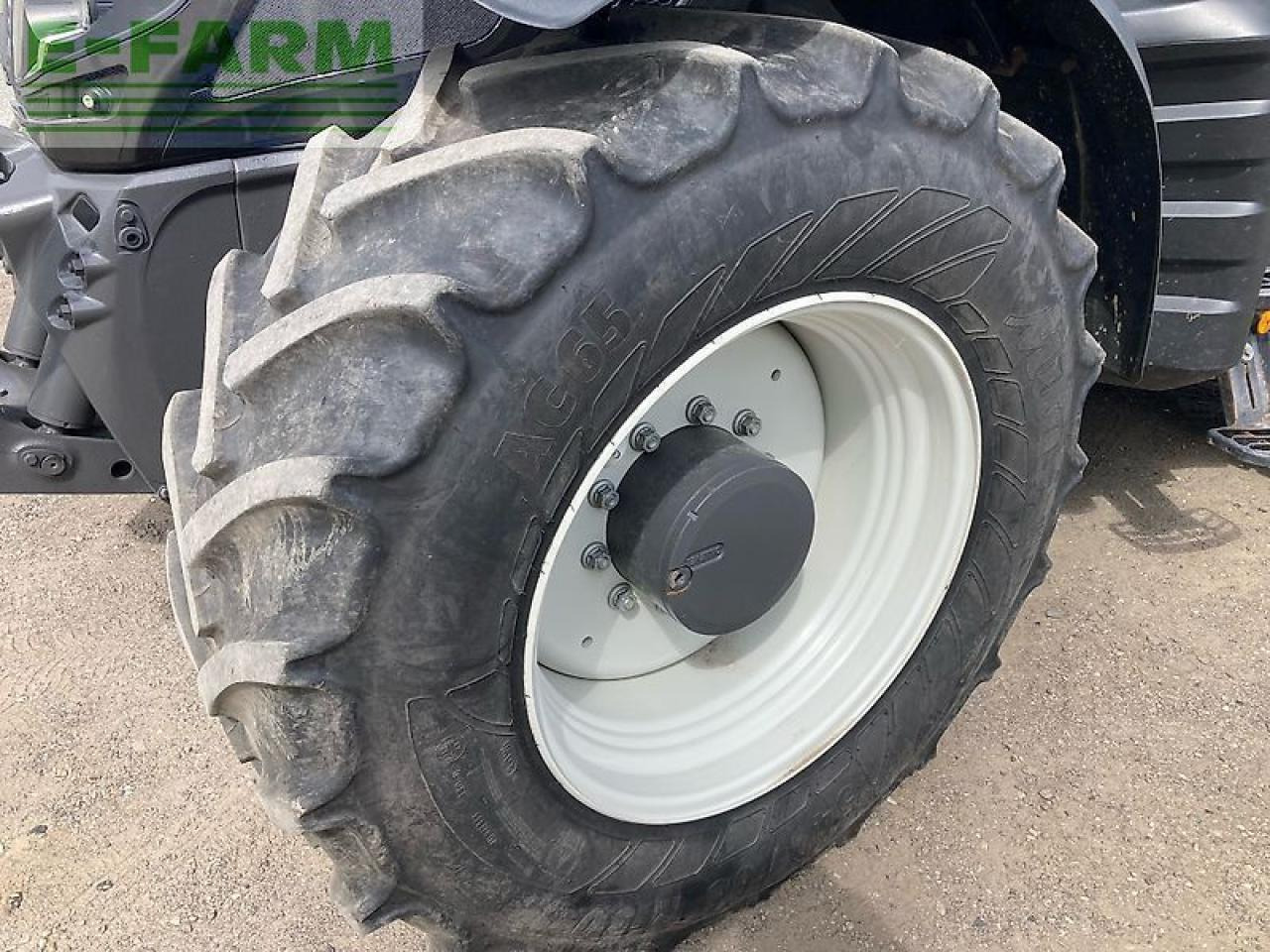 Valtra t254a mr19 - Tractor agricol: Foto 4 Valtra t254a mr19 - Tractor agricol: Foto 4
