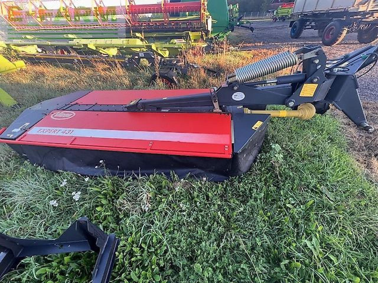 Vicon expert 431 - Cositoare: Foto 1 Vicon expert 431 - Cositoare: Foto 1