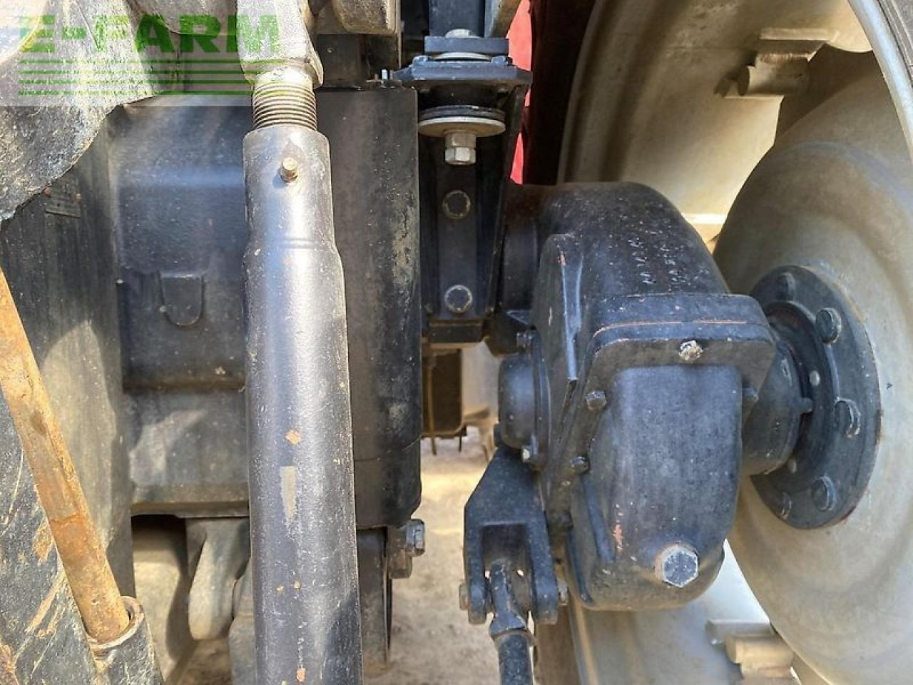 Zetor proxima plus 100 - Tractor agricol: Foto 4 Zetor proxima plus 100 - Tractor agricol: Foto 4