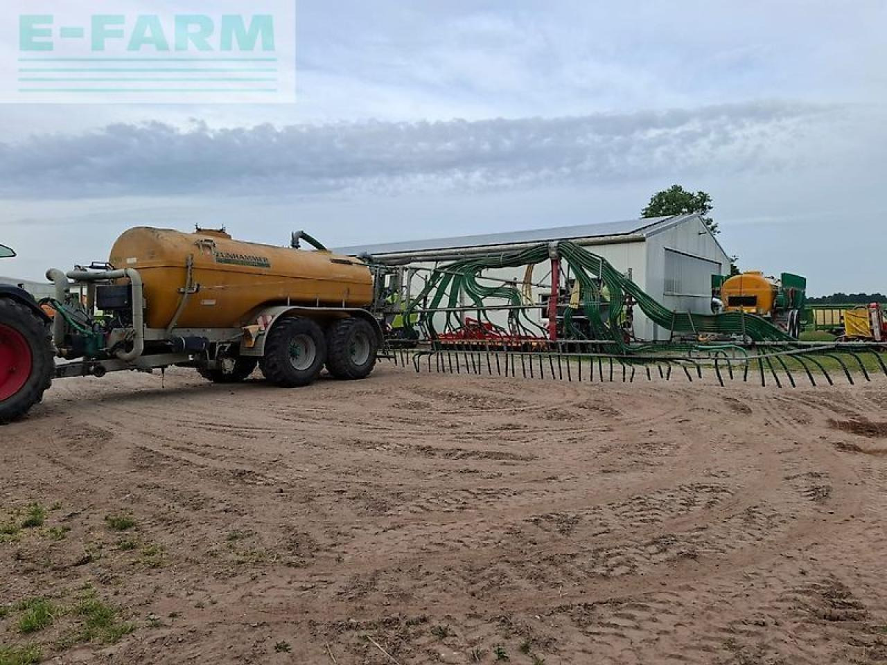 Zunhammer ske 18,5 pu - Maşină de împrăştiat îngrăşăminte: Foto 1 Zunhammer ske 18,5 pu - Maşină de împrăştiat îngrăşăminte: Foto 1
