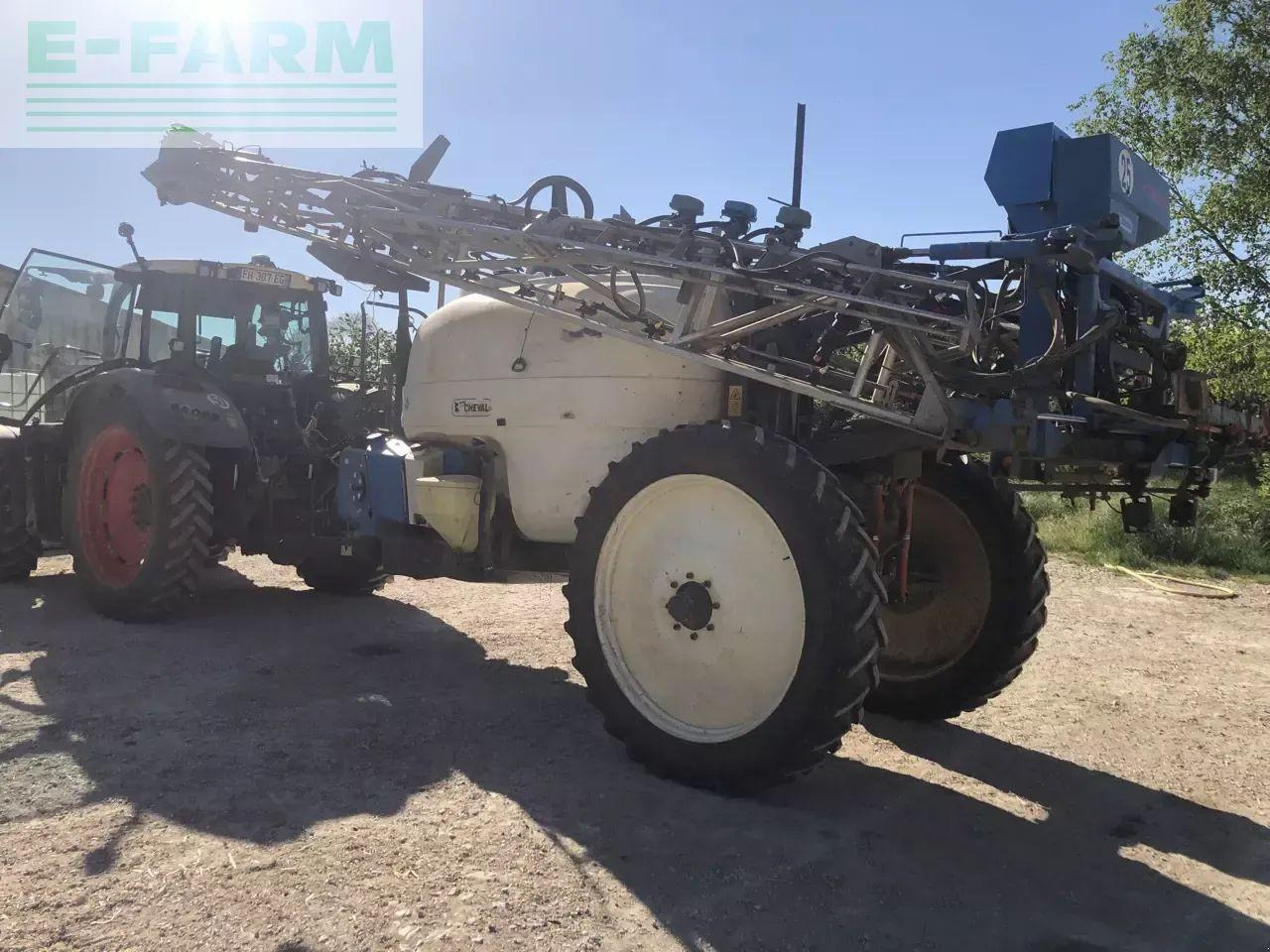 / meteor + 4100 - Maşină de erbicidat tractata: Foto 4 / meteor + 4100 - Maşină de erbicidat tractata: Foto 4