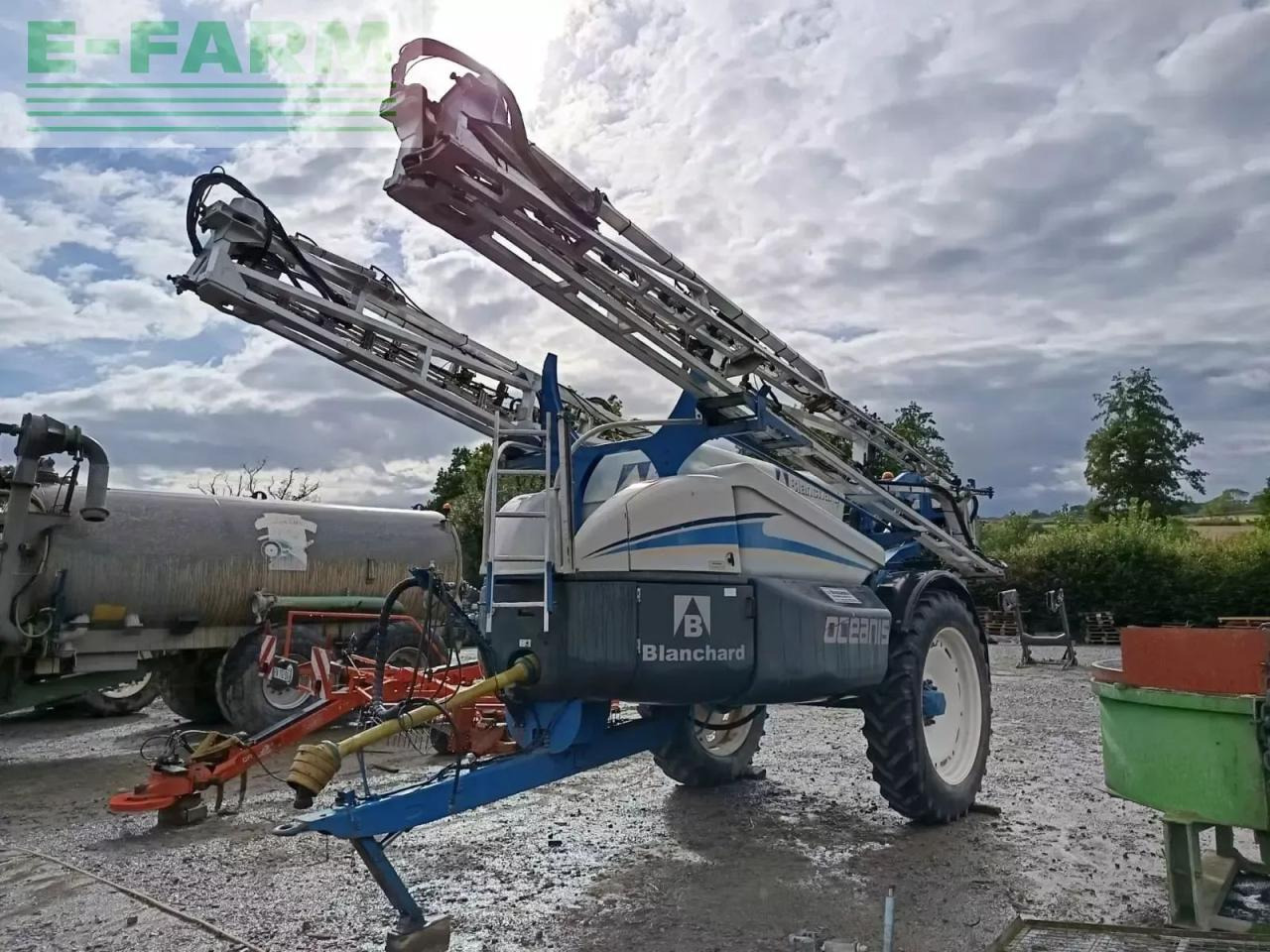 Oceanis - Maşină de erbicidat tractata: Foto 2 Oceanis - Maşină de erbicidat tractata: Foto 2