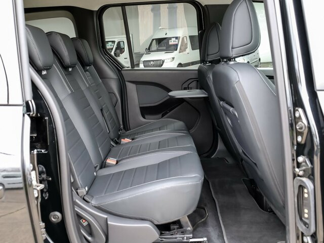 MERCEDES-BENZ EQT 200 Progressive,Navi,LED,Rückfahrkamera... - Transport persoane, Autoutilitară electrică: Foto 2 MERCEDES-BENZ EQT 200 Progressive,Navi,LED,Rückfahrkamera... - Transport persoane, Autoutilitară electrică: Foto 2