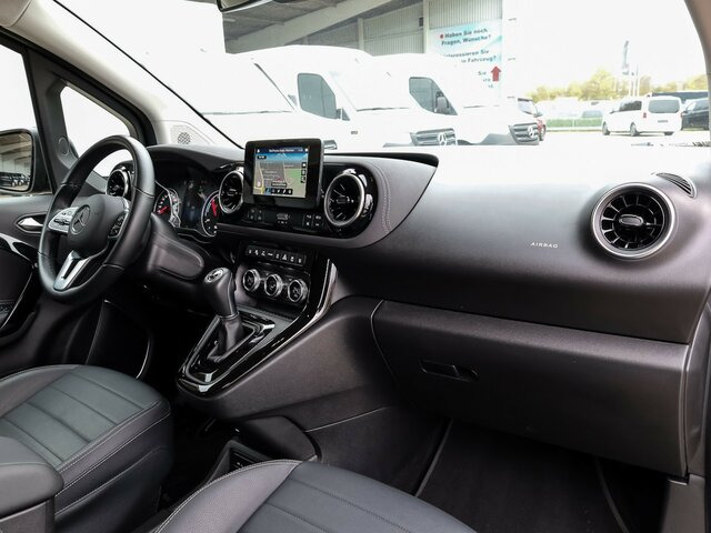 MERCEDES-BENZ EQT 200 Progressive,Navi,LED,Rückfahrkamera... - Transport persoane, Autoutilitară electrică: Foto 4 MERCEDES-BENZ EQT 200 Progressive,Navi,LED,Rückfahrkamera... - Transport persoane, Autoutilitară electrică: Foto 4