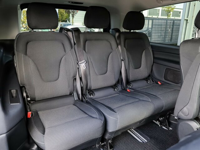 MERCEDES-BENZ EQV 300 lang,7Sitze,Schiebetür elektrisch,LED... - Microbuz, Autobuz electric: Foto 4 MERCEDES-BENZ EQV 300 lang,7Sitze,Schiebetür elektrisch,LED... - Microbuz, Autobuz electric: Foto 4