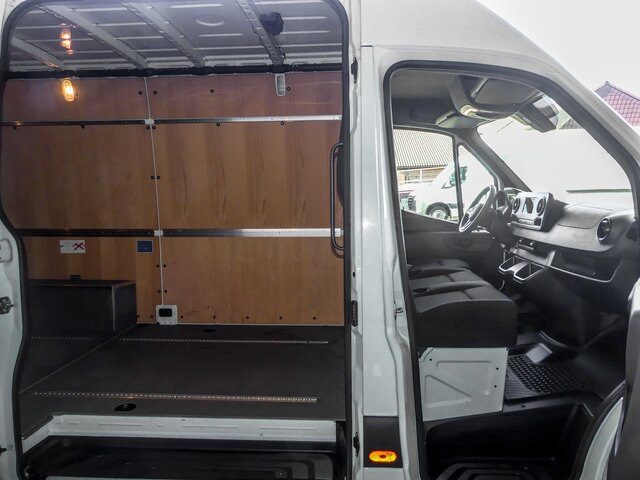 MERCEDES-BENZ Sprinter 317 CDI,3665mm,Automatik,Kamera - Dubă: Foto 2 MERCEDES-BENZ Sprinter 317 CDI,3665mm,Automatik,Kamera - Dubă: Foto 2