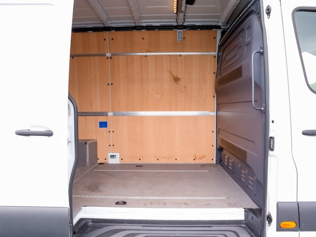 MERCEDES-BENZ Sprinter 317 CDI Kasten,L2H2,MBUX,Kamera - Dubă: Foto 2 MERCEDES-BENZ Sprinter 317 CDI Kasten,L2H2,MBUX,Kamera - Dubă: Foto 2