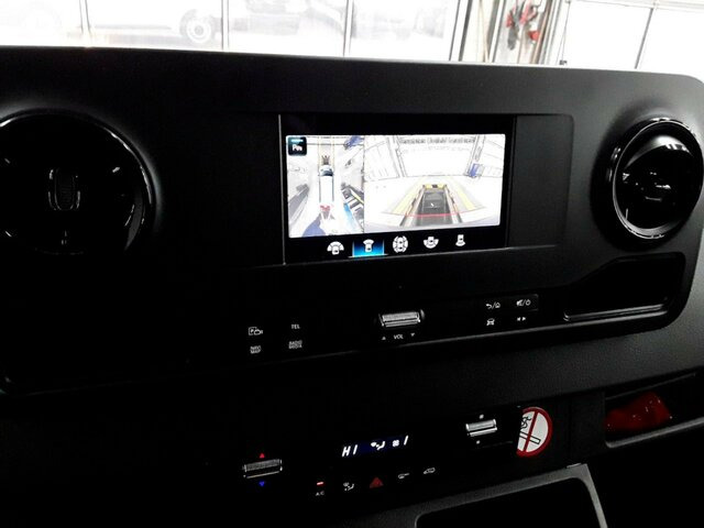 MERCEDES-BENZ Sprinter 317 CDI Kasten,L2H2,MBUX,Kamera - Dubă: Foto 2 MERCEDES-BENZ Sprinter 317 CDI Kasten,L2H2,MBUX,Kamera - Dubă: Foto 2