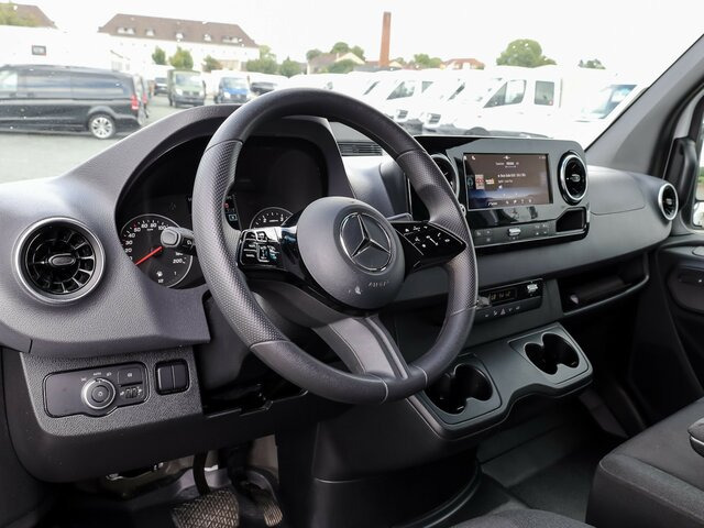 MERCEDES-BENZ Sprinter 317 Maxi,9GTronic,MBUX,Kamera... - Dubă: Foto 5 MERCEDES-BENZ Sprinter 317 Maxi,9GTronic,MBUX,Kamera... - Dubă: Foto 5