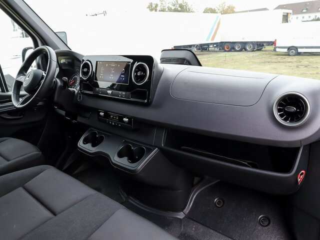MERCEDES-BENZ Sprinter 317 Maxi,9GTronic,MBUX,Kamera... - Dubă: Foto 4 MERCEDES-BENZ Sprinter 317 Maxi,9GTronic,MBUX,Kamera... - Dubă: Foto 4