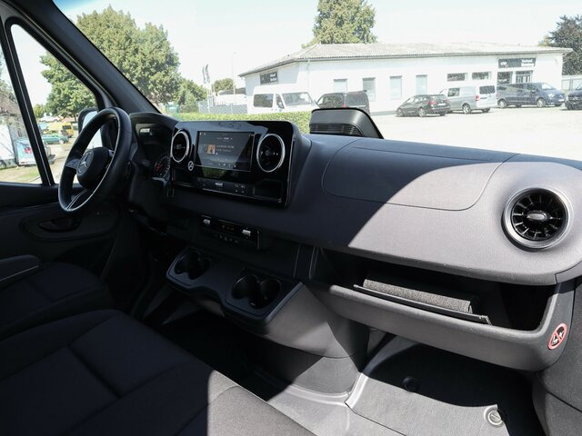 MERCEDES-BENZ Sprinter 317 Maxi,9GTronic,MBUX,Kamera... - Dubă: Foto 4 MERCEDES-BENZ Sprinter 317 Maxi,9GTronic,MBUX,Kamera... - Dubă: Foto 4
