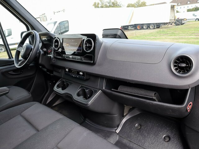 MERCEDES-BENZ Sprinter 317 Maxi,9GTronic,MBUX,Kamera... - Dubă: Foto 4 MERCEDES-BENZ Sprinter 317 Maxi,9GTronic,MBUX,Kamera... - Dubă: Foto 4