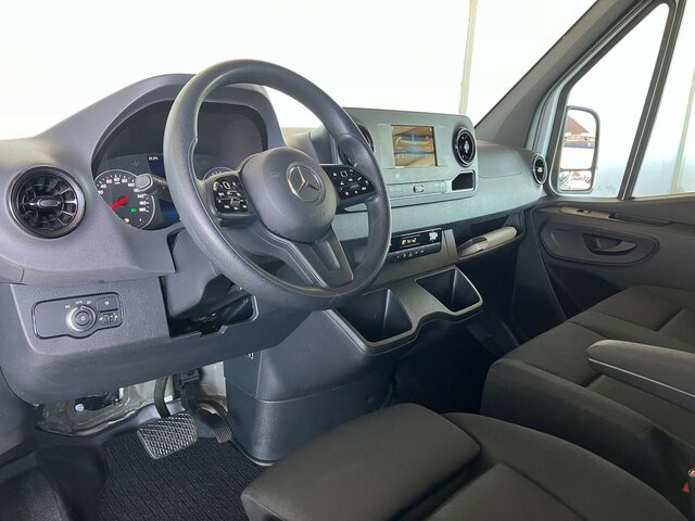MERCEDES-BENZ Sprinter 317 Maxi,9GTronic,MBUX,Kamera - Dubă: Foto 4 MERCEDES-BENZ Sprinter 317 Maxi,9GTronic,MBUX,Kamera - Dubă: Foto 4