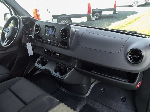 MERCEDES-BENZ Sprinter 317 Maxi,Automatik,MBUX,Kamera,Klima - Dubă: Foto 3 MERCEDES-BENZ Sprinter 317 Maxi,Automatik,MBUX,Kamera,Klima - Dubă: Foto 3