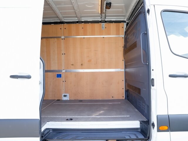 MERCEDES-BENZ Sprinter 317 Maxi,MBUX,Kamera,Tempomat - Dubă: Foto 2 MERCEDES-BENZ Sprinter 317 Maxi,MBUX,Kamera,Tempomat - Dubă: Foto 2