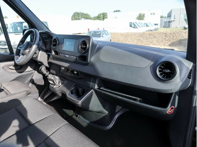 MERCEDES-BENZ Sprinter 317 Maxi,MBUX,Kamera,Tempomat... - Dubă: Foto 4 MERCEDES-BENZ Sprinter 317 Maxi,MBUX,Kamera,Tempomat... - Dubă: Foto 4
