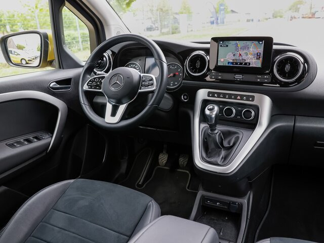 MERCEDES-BENZ T 180 Progressive,AHK,LED,Navi,Kamera,Tempomat... - Transport persoane: Foto 3 MERCEDES-BENZ T 180 Progressive,AHK,LED,Navi,Kamera,Tempomat... - Transport persoane: Foto 3