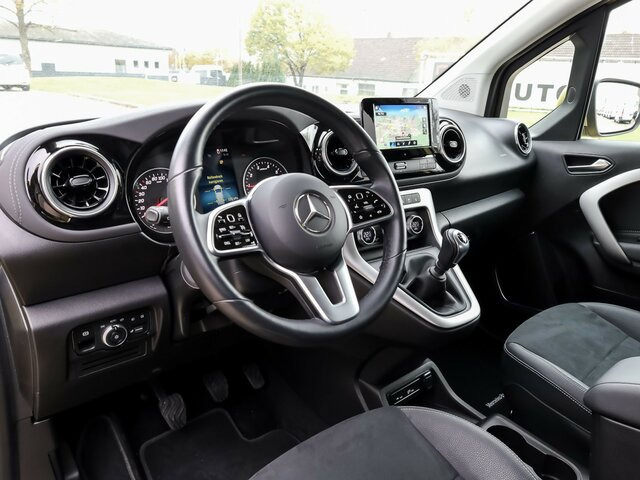 Transport persoane MERCEDES-BENZ T 180 Progressive,AMF Rollstuhlrampe,LED,Navi...: Foto 6 Transport persoane MERCEDES-BENZ T 180 Progressive,AMF Rollstuhlrampe,LED,Navi...: Foto 6