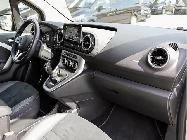 MERCEDES-BENZ T 180 d,Progressive,LED.AHK,MBUX,Navi,Kamera... - Transport persoane: Foto 4 MERCEDES-BENZ T 180 d,Progressive,LED.AHK,MBUX,Navi,Kamera... - Transport persoane: Foto 4