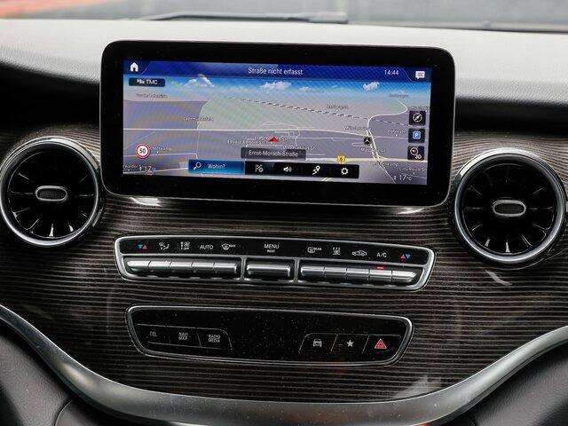 MERCEDES-BENZ V 300 Avantgarde,Extralang,2xSchiebetür el.,AHK... - Transport persoane: Foto 5 MERCEDES-BENZ V 300 Avantgarde,Extralang,2xSchiebetür el.,AHK... - Transport persoane: Foto 5