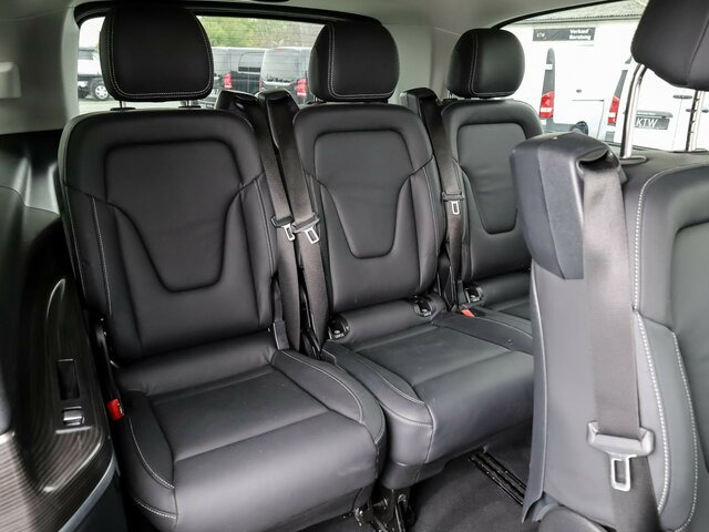 MERCEDES-BENZ V 300 Avantgarde,Extralang,2xSchiebetür el.,AHK... - Microbuz, Transport persoane: Foto 3 MERCEDES-BENZ V 300 Avantgarde,Extralang,2xSchiebetür el.,AHK... - Microbuz, Transport persoane: Foto 3