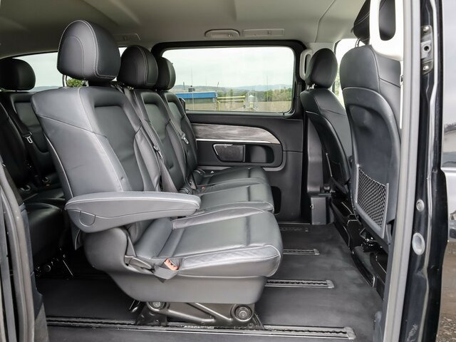 MERCEDES-BENZ V 300 Avantgarde Extralang,2xSchiebetür el.,AHK - Microbuz, Transport persoane: Foto 5 MERCEDES-BENZ V 300 Avantgarde Extralang,2xSchiebetür el.,AHK - Microbuz, Transport persoane: Foto 5