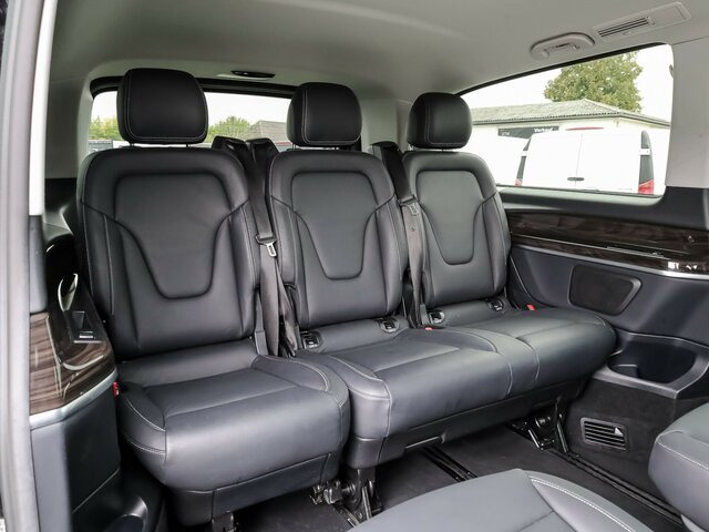 MERCEDES-BENZ V 300 Avantgarde Extralang,2xSchiebetür elektr. - Microbuz, Transport persoane: Foto 4 MERCEDES-BENZ V 300 Avantgarde Extralang,2xSchiebetür elektr. - Microbuz, Transport persoane: Foto 4