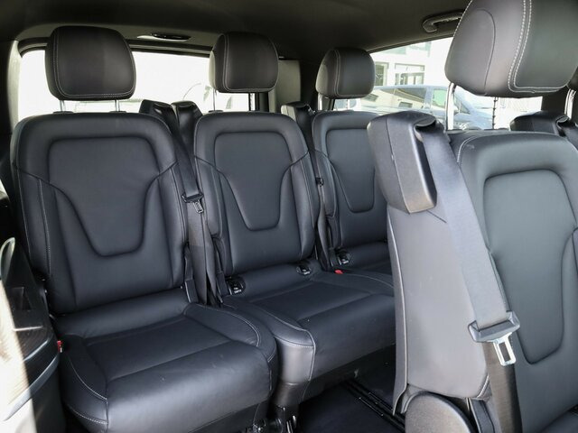 MERCEDES-BENZ V 300 Avantgarde Extralang,2xSchiebetür elektr. - Microbuz, Transport persoane: Foto 4 MERCEDES-BENZ V 300 Avantgarde Extralang,2xSchiebetür elektr. - Microbuz, Transport persoane: Foto 4