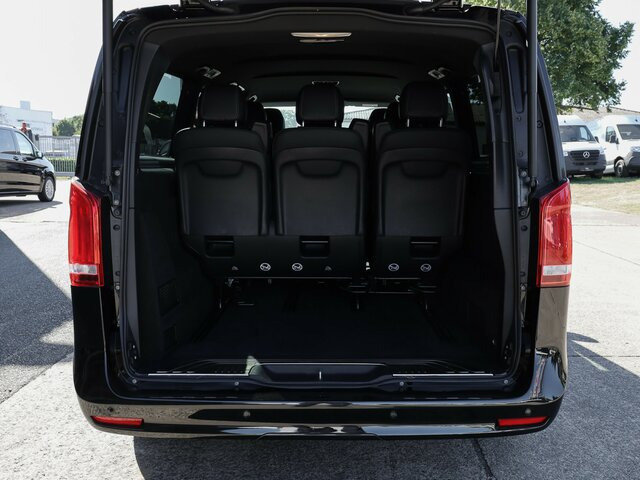 MERCEDES-BENZ V 300 Avantgarde Extralang,Allrad,2Schiebetüren... - Transport persoane: Foto 2 MERCEDES-BENZ V 300 Avantgarde Extralang,Allrad,2Schiebetüren... - Transport persoane: Foto 2