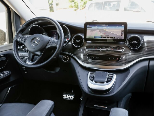 MERCEDES-BENZ V 300 Edition Extralang,2xSchiebetür el.,8Sitzer... - Transport persoane: Foto 4 MERCEDES-BENZ V 300 Edition Extralang,2xSchiebetür el.,8Sitzer... - Transport persoane: Foto 4