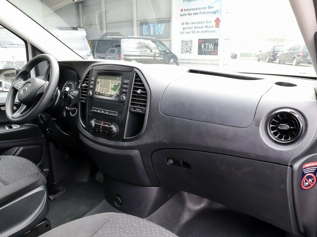 MERCEDES-BENZ Vito 114 TourerPro,Extralang,8Sitzer,Automatik... - Transport persoane: Foto 4 MERCEDES-BENZ Vito 114 TourerPro,Extralang,8Sitzer,Automatik... - Transport persoane: Foto 4