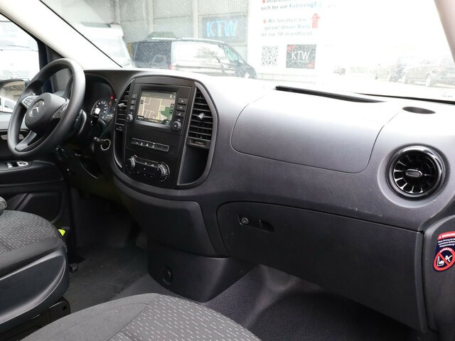 MERCEDES-BENZ Vito 114 TourerPro,Extralang,8Sitzer,Automatik... - Transport persoane: Foto 4 MERCEDES-BENZ Vito 114 TourerPro,Extralang,8Sitzer,Automatik... - Transport persoane: Foto 4