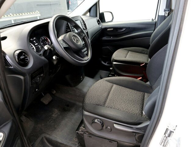 MERCEDES-BENZ Vito 114 TourerPro,Extralang,8Sitzer,Automatik... - Microbuz, Transport persoane: Foto 2 MERCEDES-BENZ Vito 114 TourerPro,Extralang,8Sitzer,Automatik... - Microbuz, Transport persoane: Foto 2