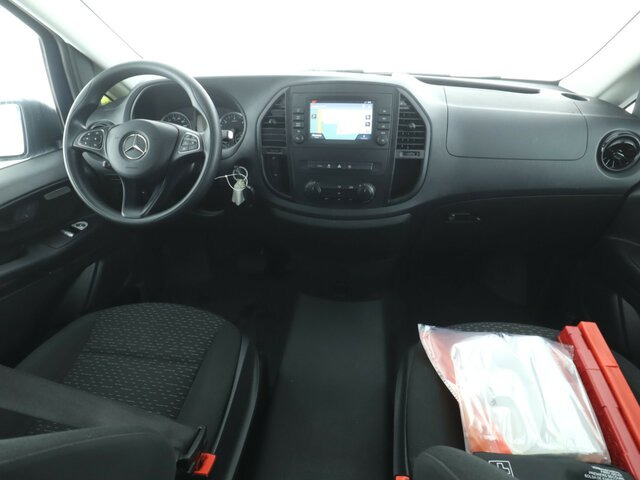 MERCEDES-BENZ Vito 114 TourerPro,Extralang,8Sitzer,Automatik... - Microbuz, Transport persoane: Foto 2 MERCEDES-BENZ Vito 114 TourerPro,Extralang,8Sitzer,Automatik... - Microbuz, Transport persoane: Foto 2