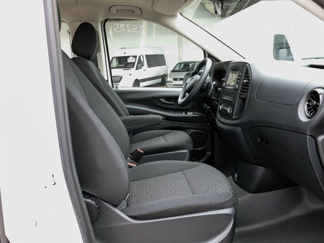 MERCEDES-BENZ Vito 114 TourerPro,Extralang,8Sitzer,Automatik... - Transport persoane: Foto 3 MERCEDES-BENZ Vito 114 TourerPro,Extralang,8Sitzer,Automatik... - Transport persoane: Foto 3