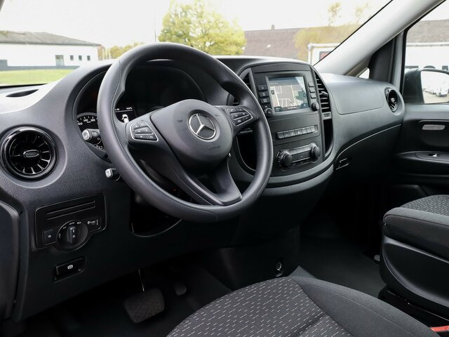 MERCEDES-BENZ Vito 114 TourerPro,Extralang,8Sitzer,Automatik... - Transport persoane: Foto 5 MERCEDES-BENZ Vito 114 TourerPro,Extralang,8Sitzer,Automatik... - Transport persoane: Foto 5