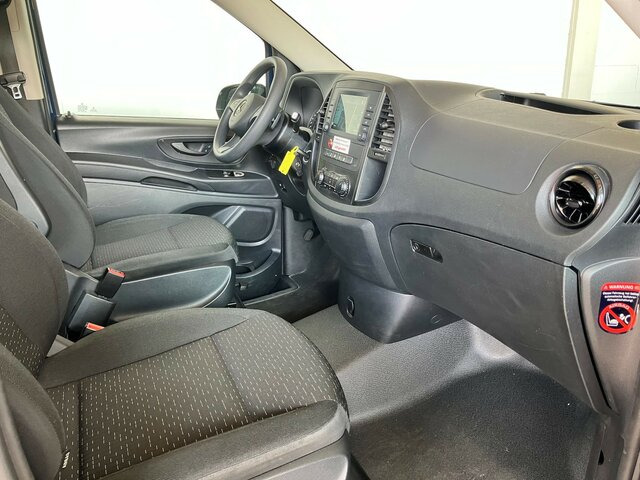 MERCEDES-BENZ Vito 114 TourerPro,lang,Automatik,8Sitze,Kamera - Microbuz, Transport persoane: Foto 3 MERCEDES-BENZ Vito 114 TourerPro,lang,Automatik,8Sitze,Kamera - Microbuz, Transport persoane: Foto 3