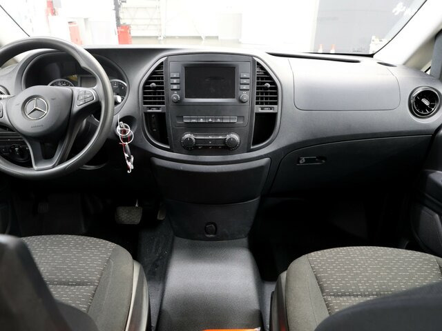MERCEDES-BENZ Vito 114 TourerPro,lang,Automatik,8Sitze,Kamera... - Microbuz, Transport persoane: Foto 2 MERCEDES-BENZ Vito 114 TourerPro,lang,Automatik,8Sitze,Kamera... - Microbuz, Transport persoane: Foto 2