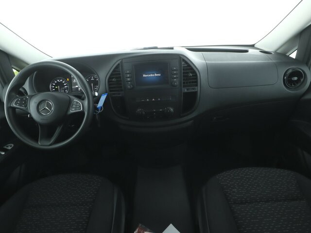 MERCEDES-BENZ Vito 114 TourerPro,lang,Automatik,8Sitze,Kamera... - Microbuz, Transport persoane: Foto 2 MERCEDES-BENZ Vito 114 TourerPro,lang,Automatik,8Sitze,Kamera... - Microbuz, Transport persoane: Foto 2