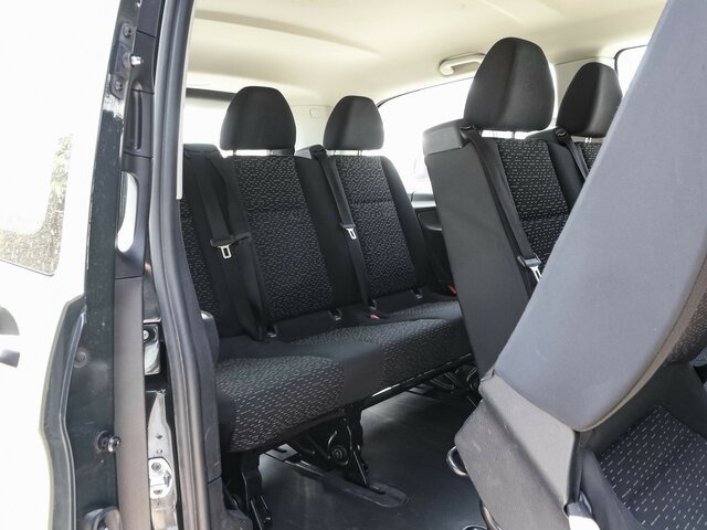 MERCEDES-BENZ Vito 114 TourerPro,lang,Automatik,8Sitze,Kamera - Transport persoane: Foto 4 MERCEDES-BENZ Vito 114 TourerPro,lang,Automatik,8Sitze,Kamera - Transport persoane: Foto 4